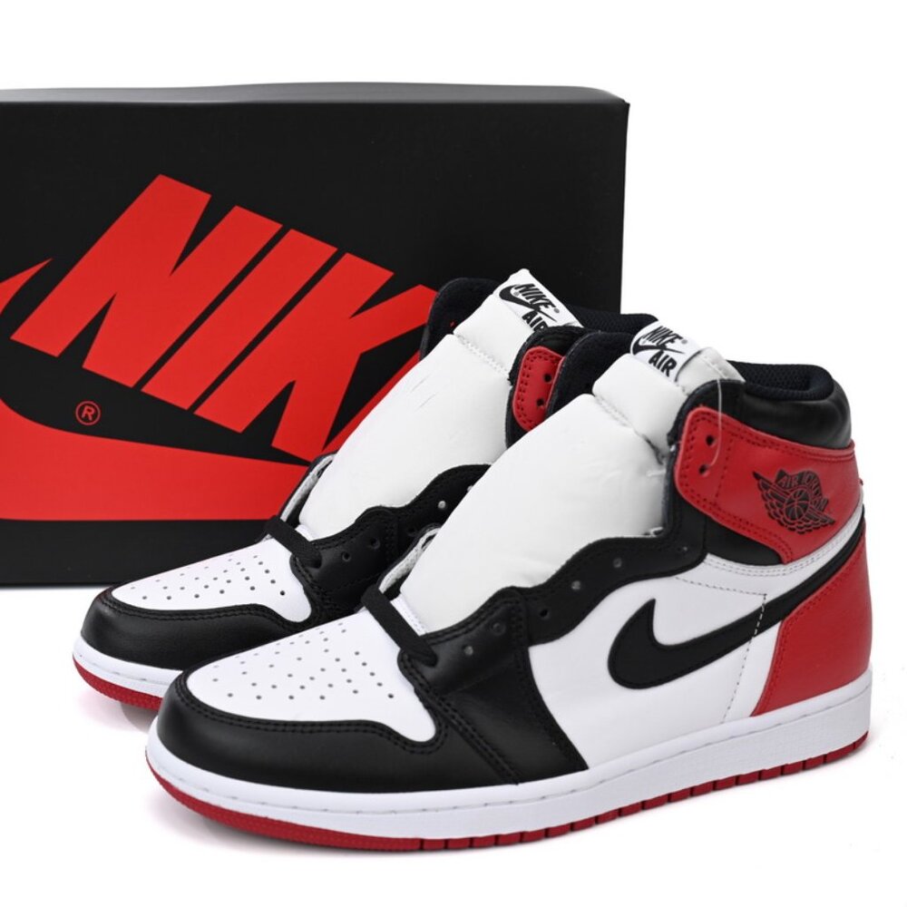 Nike Air Jordan 1